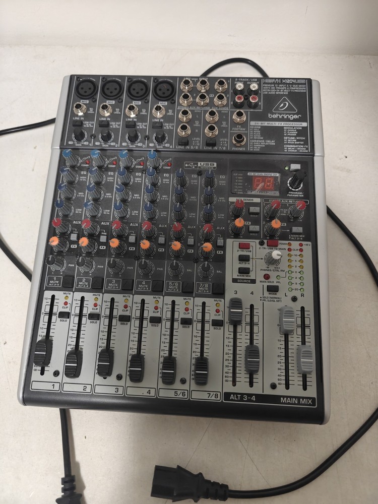 Behringer XENYX X1204USB Bus Mixer 12-Input 24Bit Multi-FX Processor