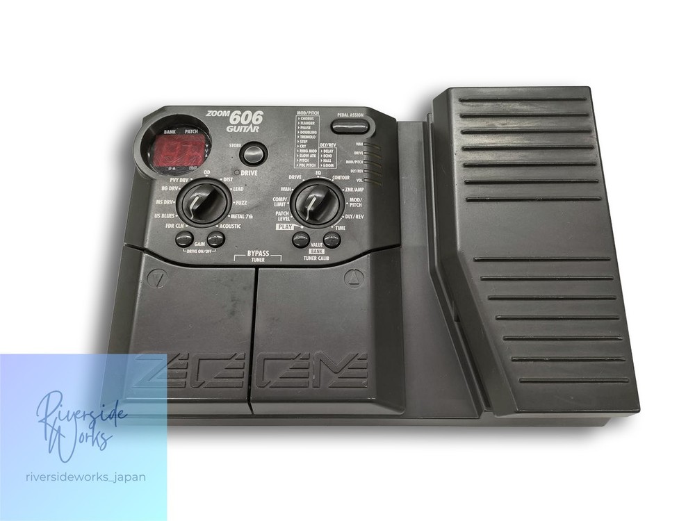 ZOOM 606 Guitar Multi-Effects Processor