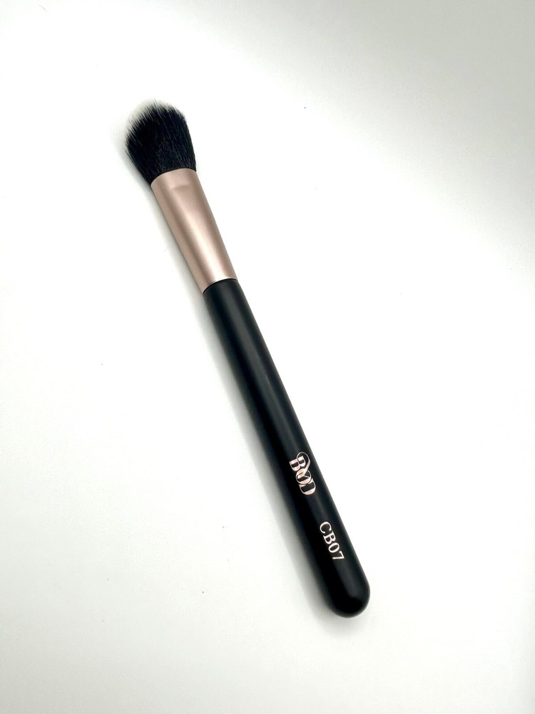NEW IN PACKAGE- BYOD 3 Piece Brush Set …. Full Size