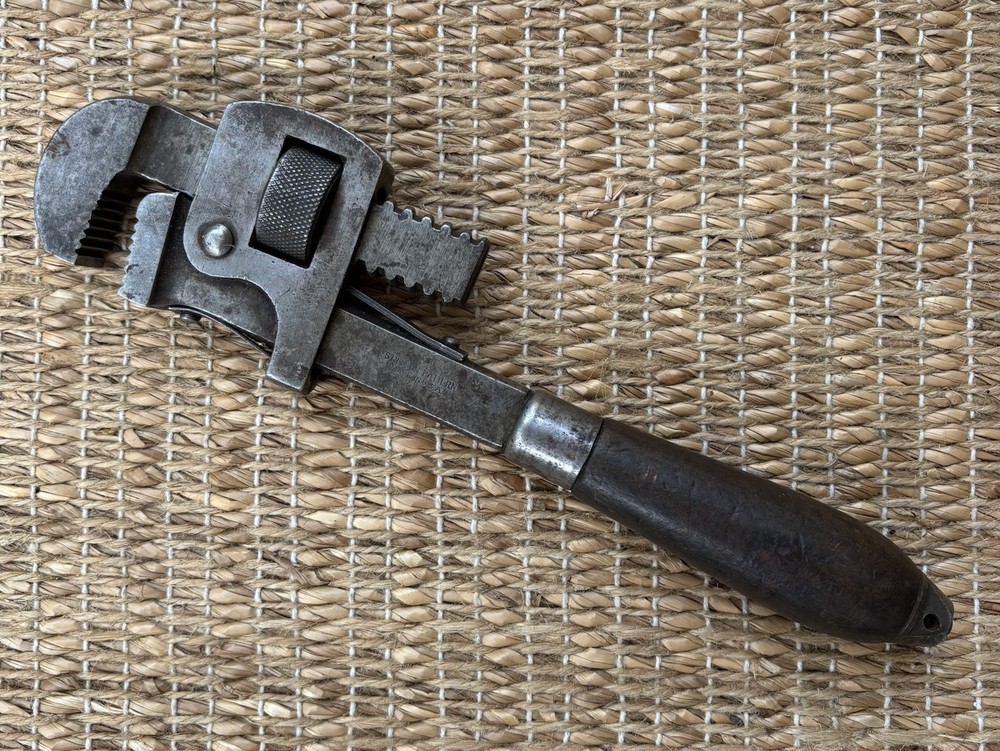 Vintage Stillson Pipe Monkey Wrench Wood Handle Tool 10" Adjustable USA