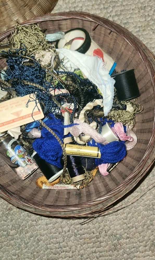 Vintage Woven Sewing Basket with Thread Notions String Oriental