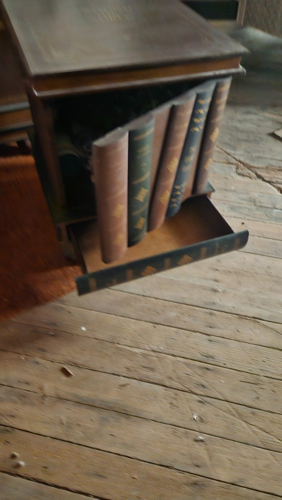 encyclopedia end tables