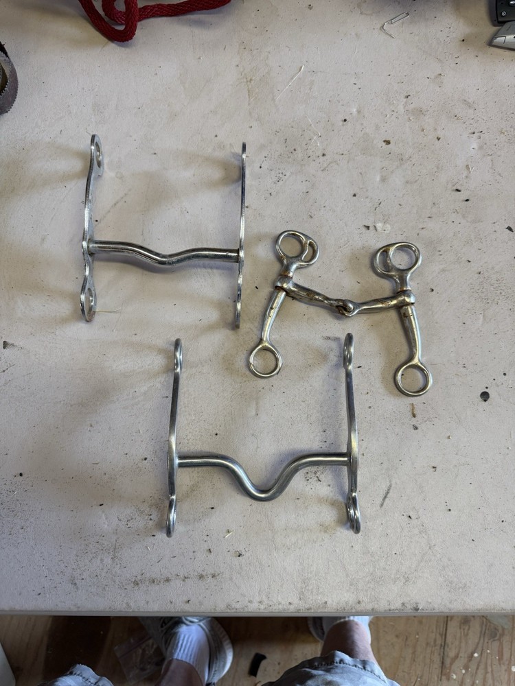 horse bits used lot 3 Misc