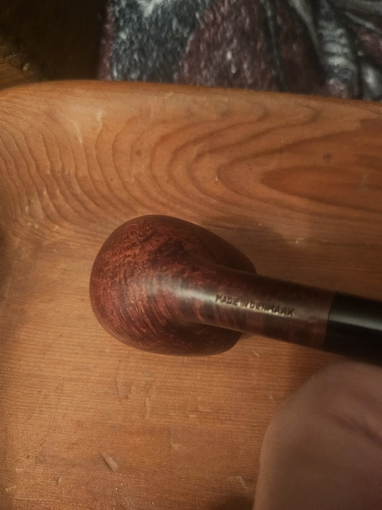 NOS Stanwell Danish Star, Bent Egg shape 02