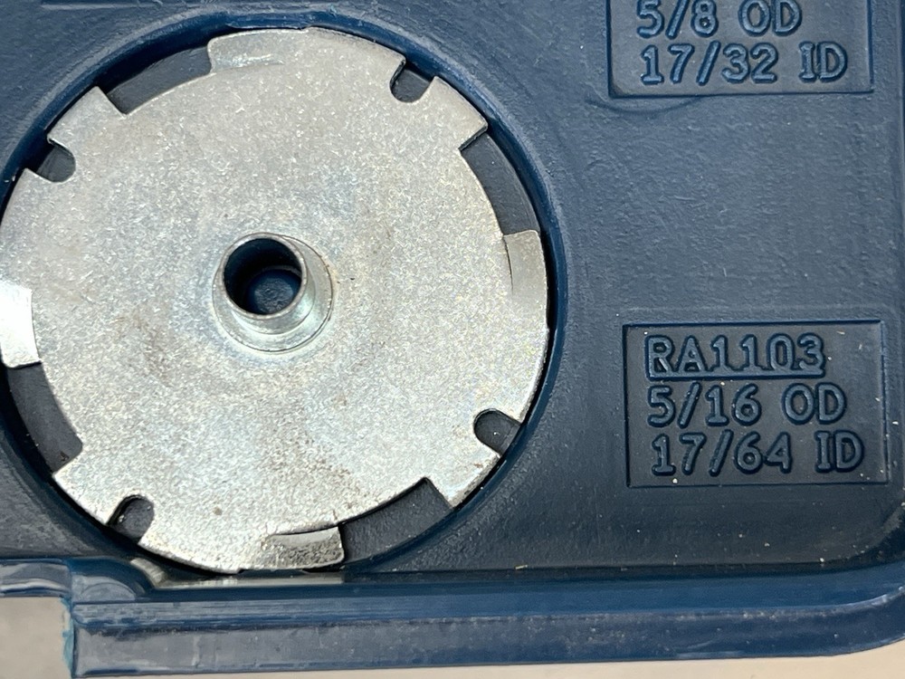 Bosch RA1129 Router Template Guide Set - Incomplete Read