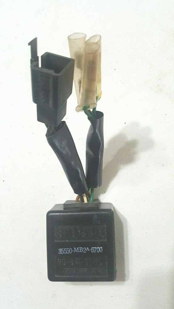 Honda VF750 Stop Tail Light Sensor Relay 35550-MB2-670  (misc.588)
