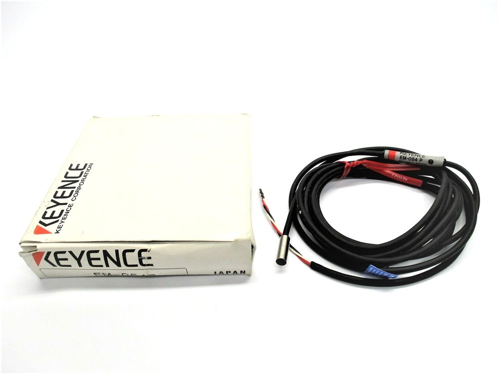 KEYENCE EM-054P Proximity Switch Sensor New