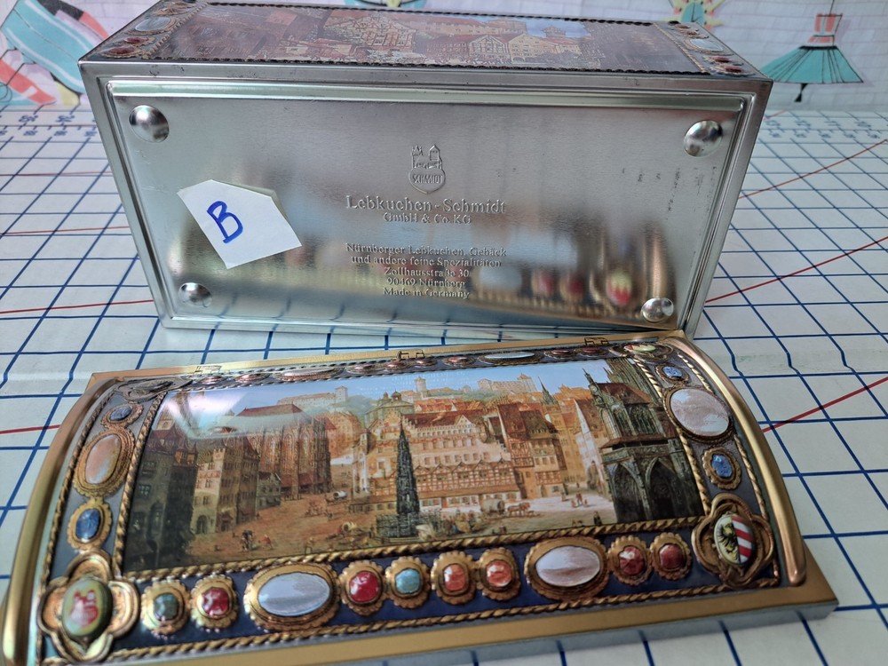 Lebkuchen - Schmidt Germany Domed Lid Cookie Biscuit Tin (B) BIN16