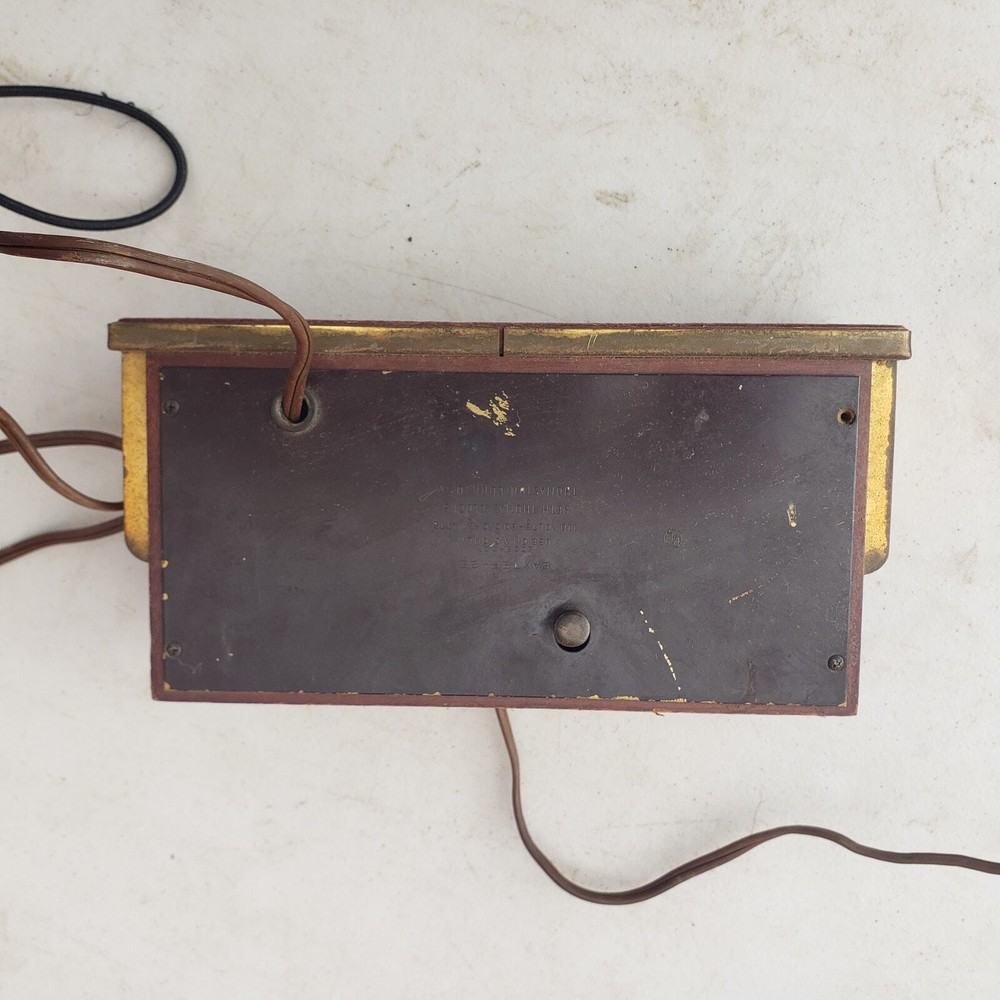 Vintage Seth Thomas Nightstand Clock