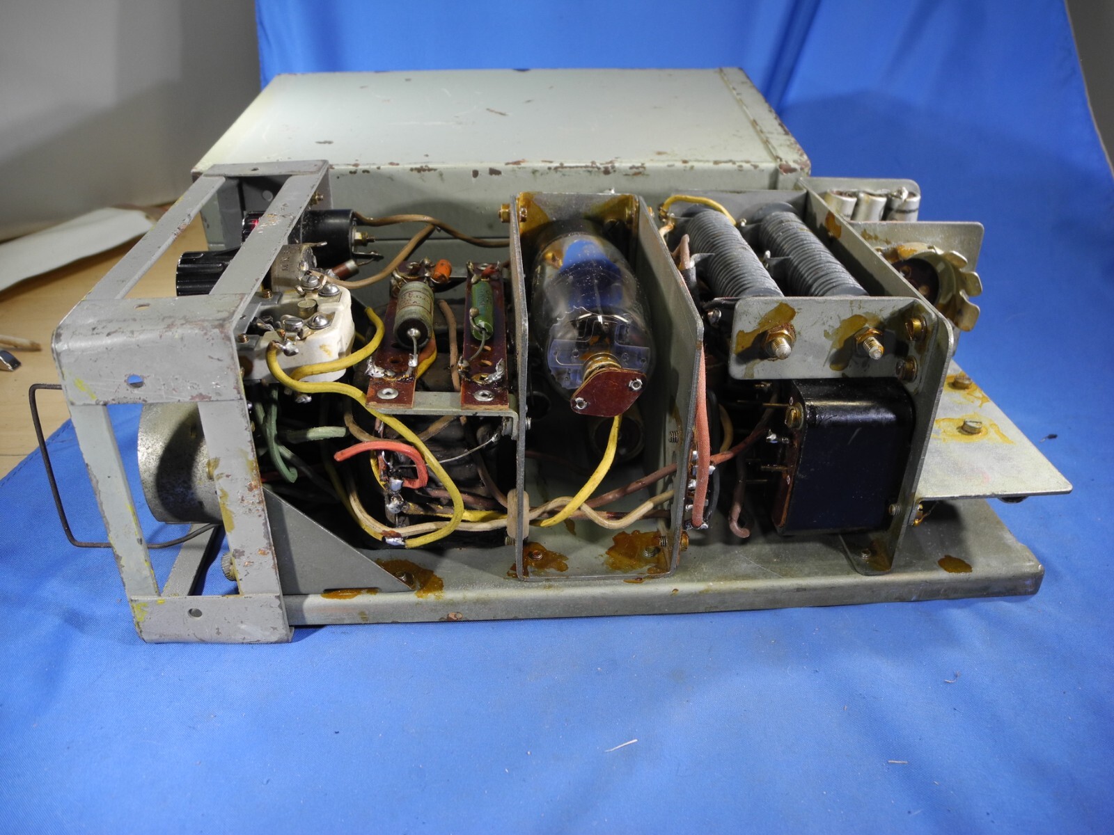 WW2 British Army Wireless radio Power Supply & LF Amplifier # 1 ZA 21531