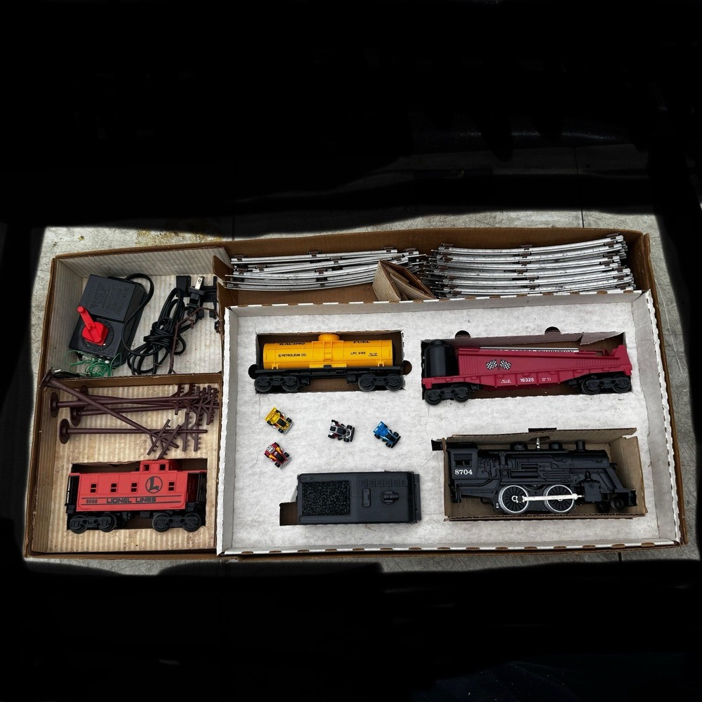Vintage 1989 Lyonel Micro Racers Express Train Set Complete