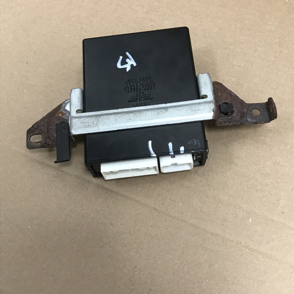 2003-2009 TOYOTA 4RUNNER Tailgate Liftgate Multiplex Control Module 89222-35010