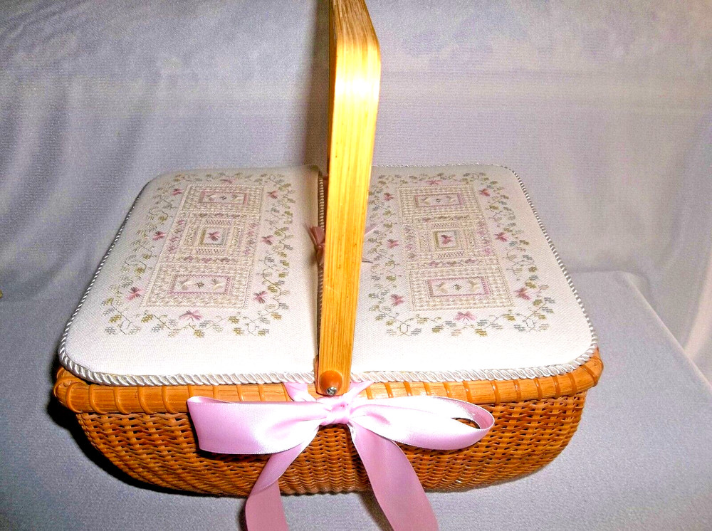 WICKER BASKET w/Cross Stitched 2-Sided Lid Plus Handle