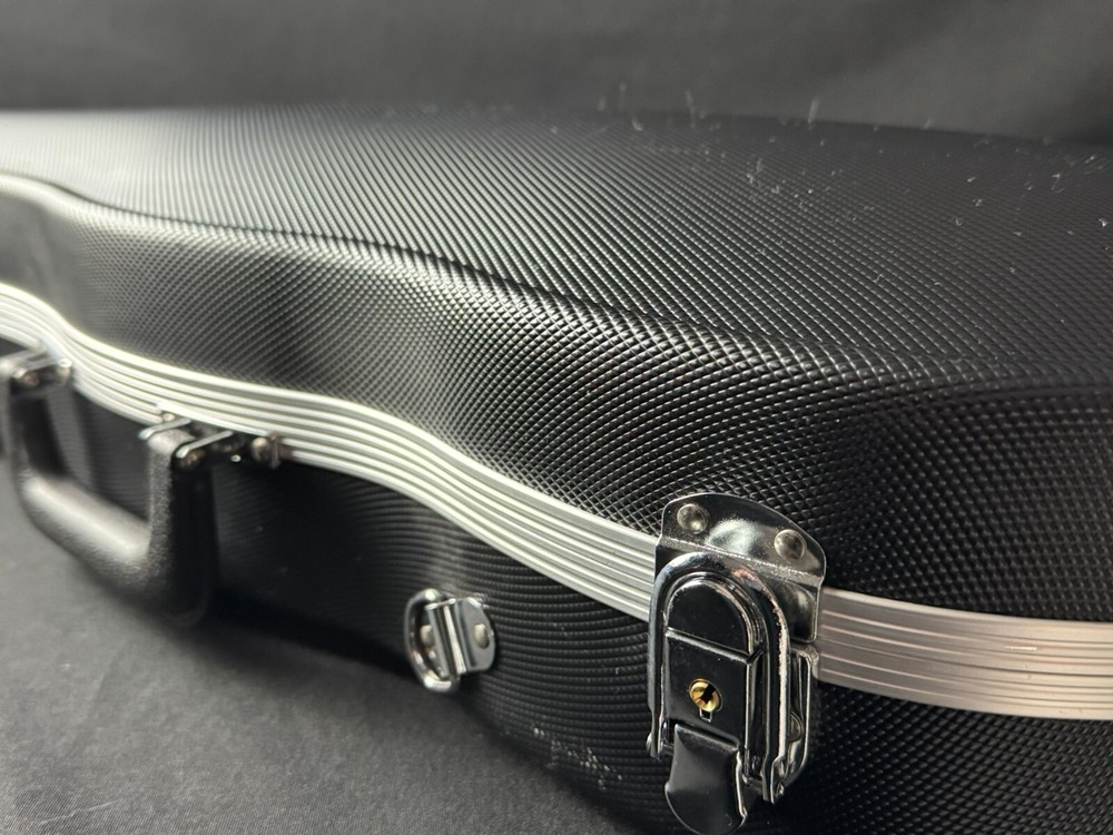 Crossrock Molded Shaped ABS 4/4 Violin Case - Black