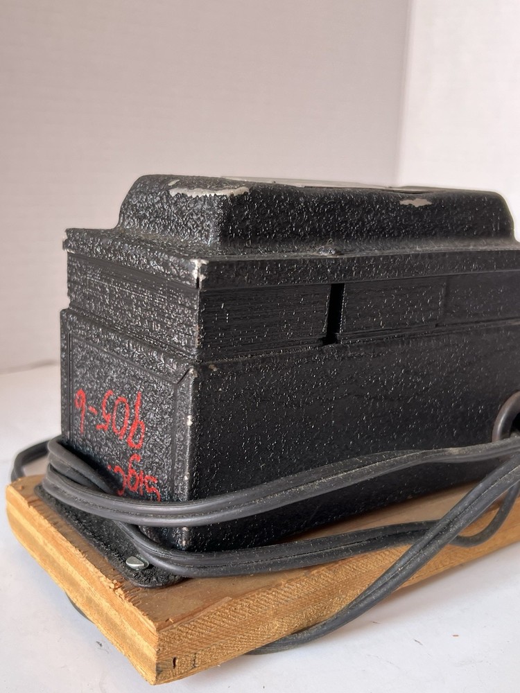 Raytheon VR6112 Voltage Stabilizer - Northwestern Vintage