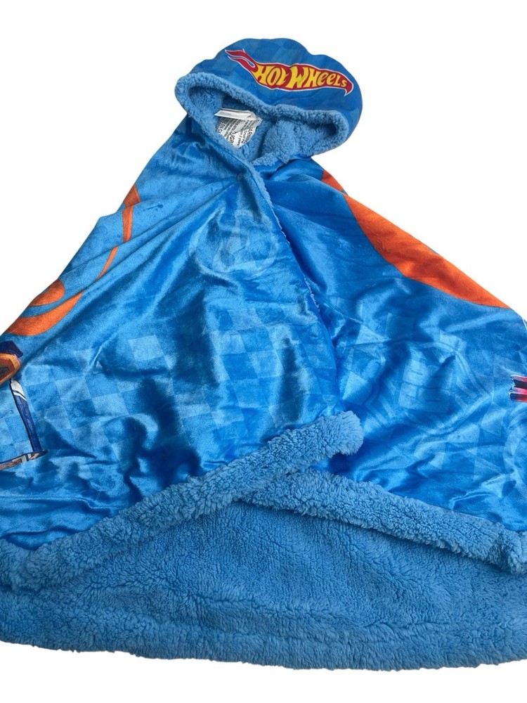 Hot Wheels Hooded Snuggle Wrap