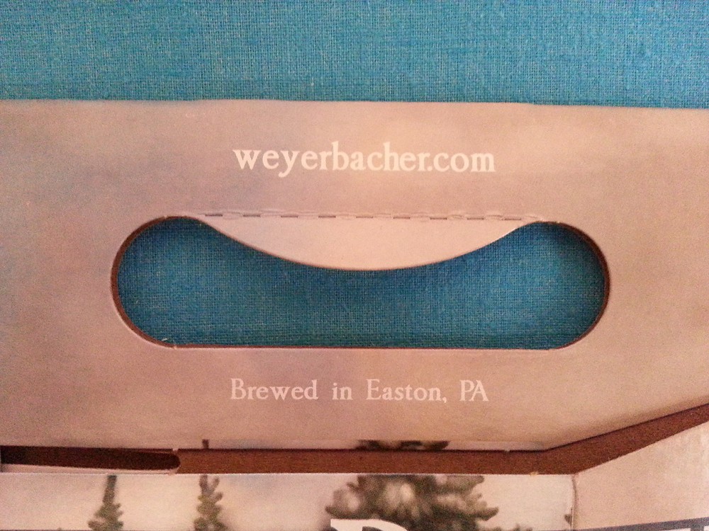 WEYERBACHER "WINTER ALE" EMPTY 6 PACK CARRIER
