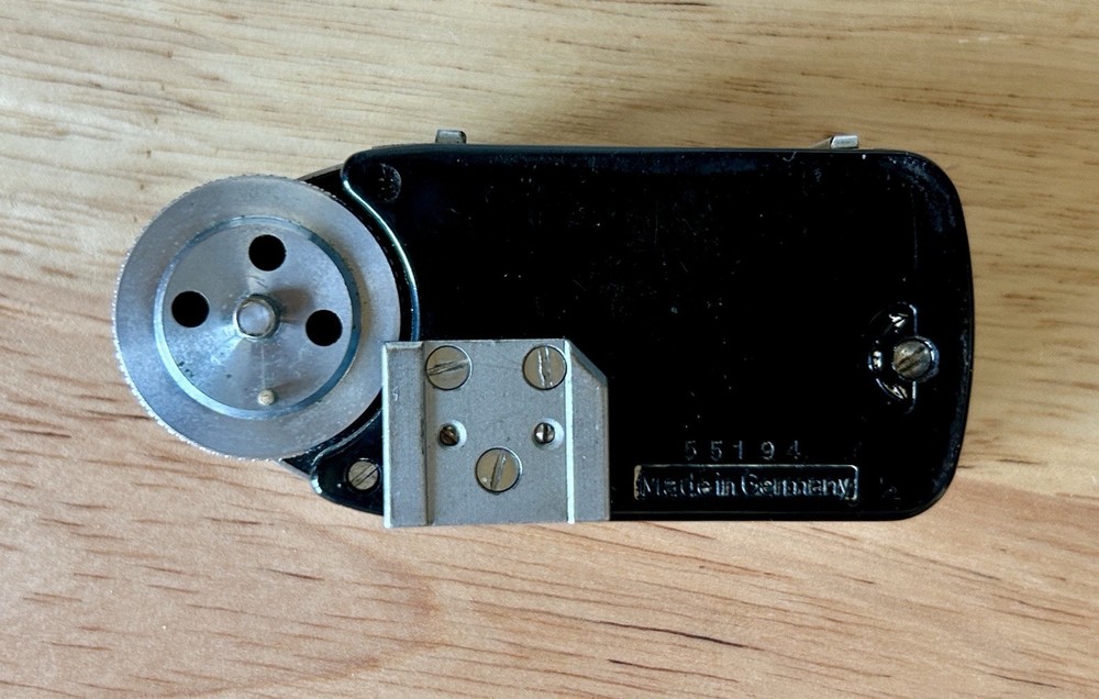 Leicameter MC External Exposure Light Meter Chrome, Reacts To Light