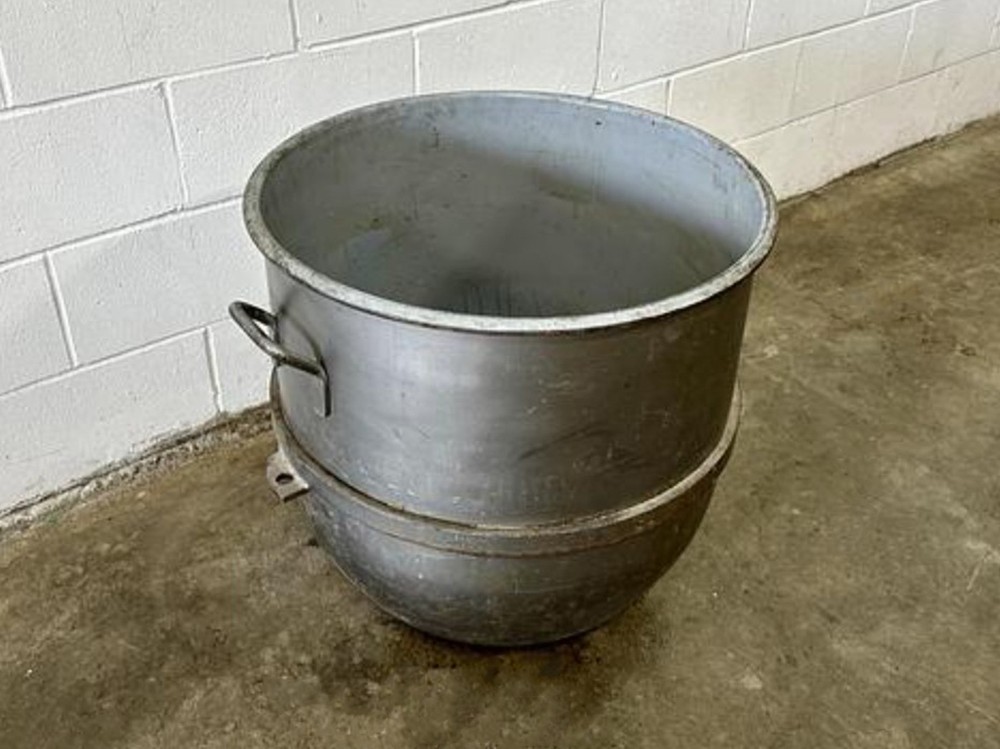 Hobart 140 Quart Mixing Bowl