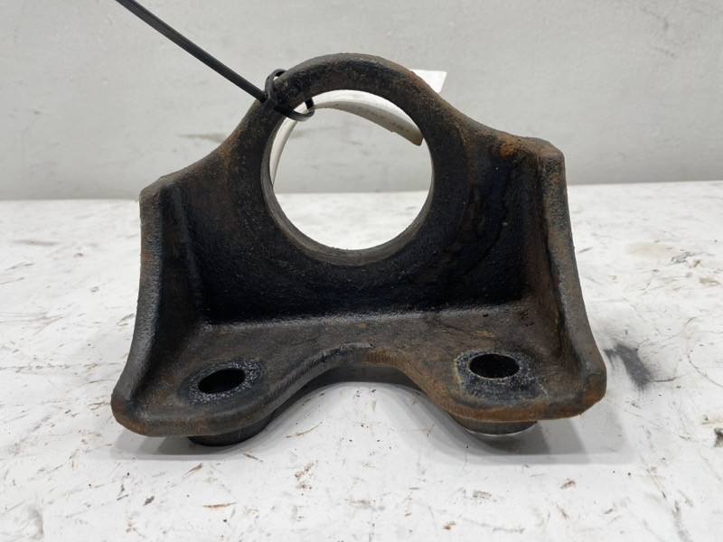 Freightliner MT55 Engine Mount 0130509000 (548-12969)