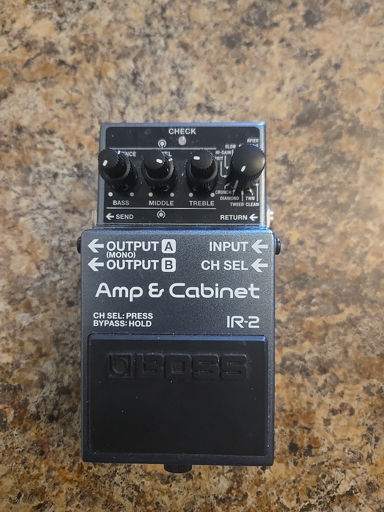 BOSS IR-2 Amp & Cabinet