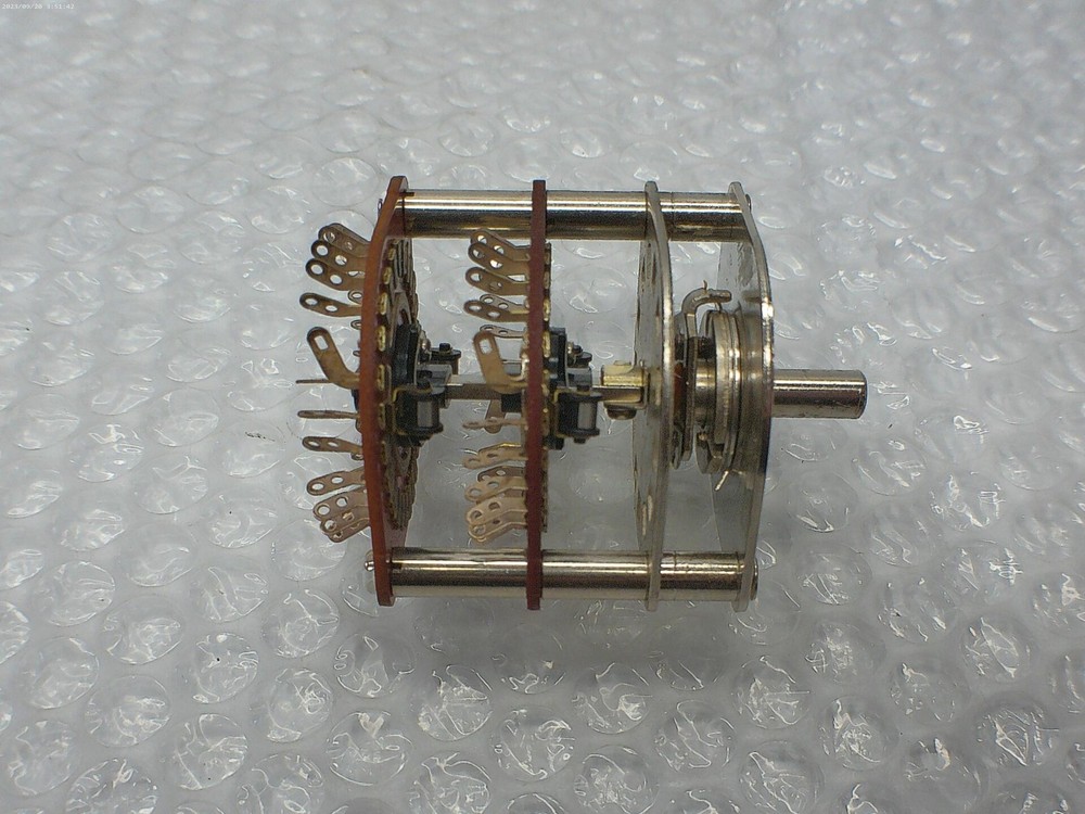 INDUSTRIAL SPARE 1999-3 ROTARY SWITCH NSNP