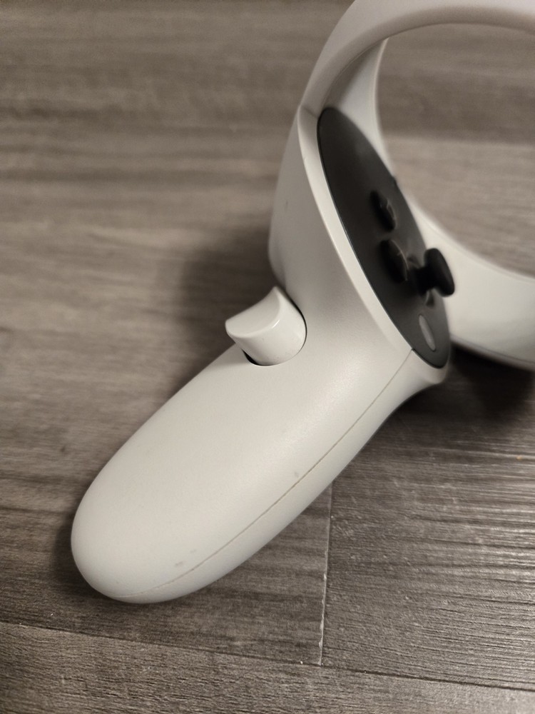 Meta Quest 2 Controller RIGHT Hand Only BROKEN