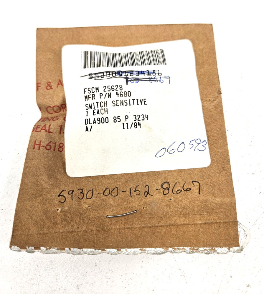 5930-00-152-8667 Thermostatic Switch