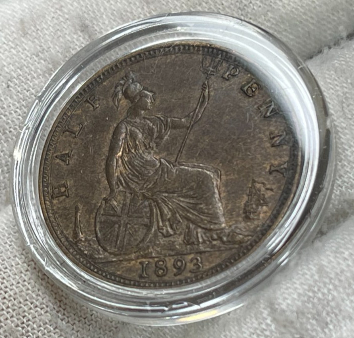 1893 Great Britain Half Penny Coin Great Condition