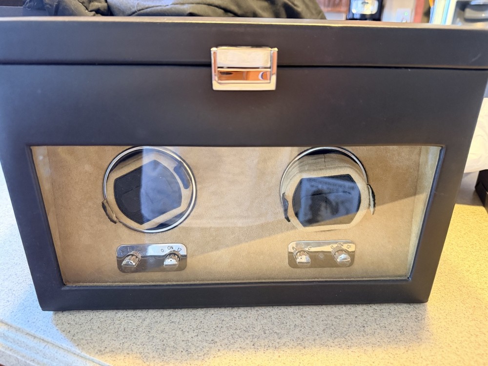 READ DESCRIPTION - Wolf Heritage Double Watch Winder with Storage