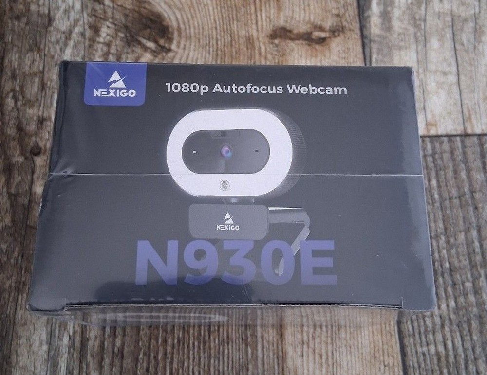 NEW! NexiGo Streamcam N930E w/ Software and Ring Light