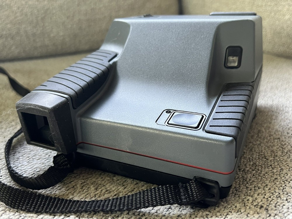 Vintage Polaroid Impulse 600 Flash Instant Camera Works Perfect