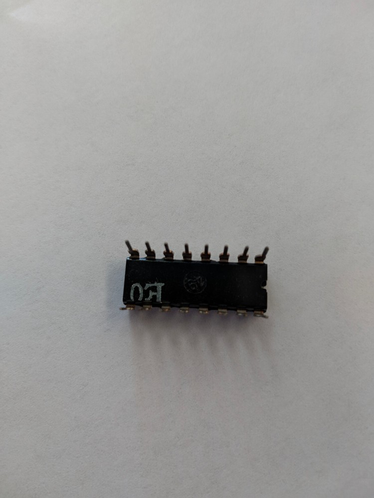 LA1240 "original" SANYO IC 16P DIP 1 pc