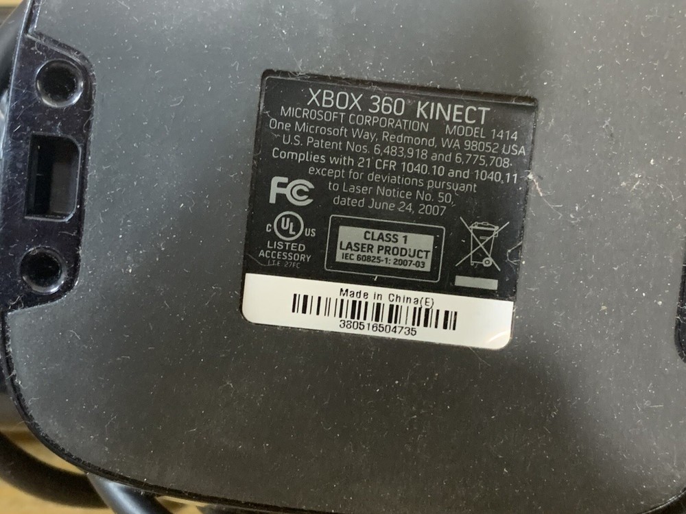 Microsoft Xbox 360 Kinect Motion Sensor Bar Mo 1414 / 2 Games Adventures Zumba