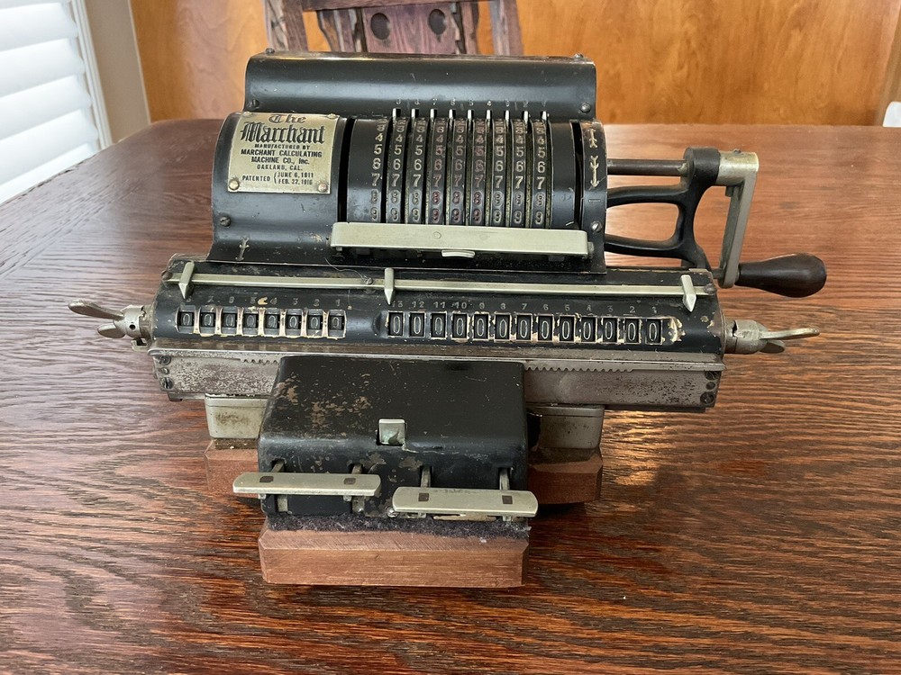 Antique 1916 Marchant Adding Calculating Machine