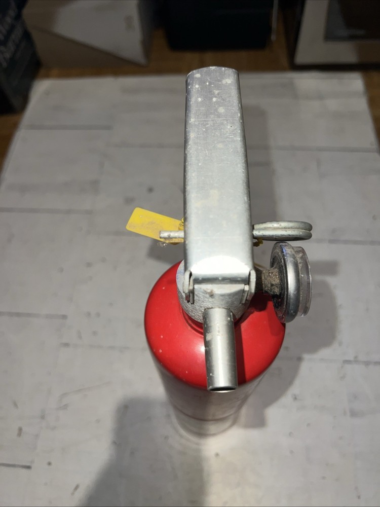 BADGER 250MB-1 Fire Extinguisher