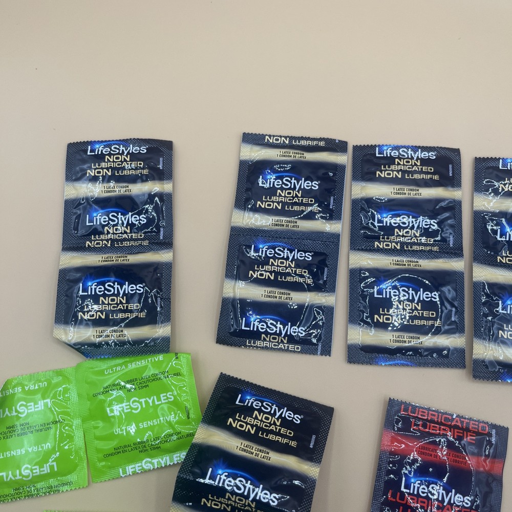 Condoms Lot Sampler Choice 25 Per Pack