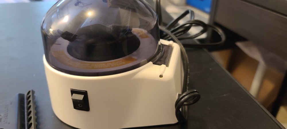 USA Scientific Micro Centrifuge