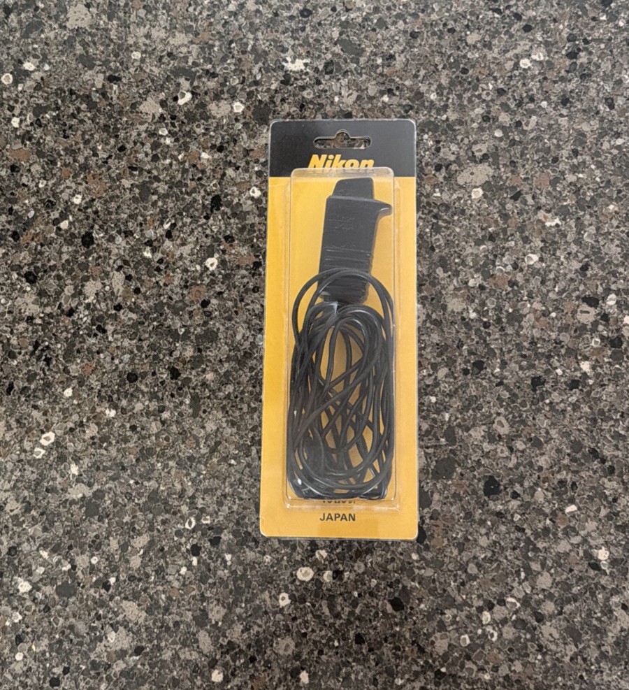Nikon MC-12A - Remote Release Cord Open Box Great Condition