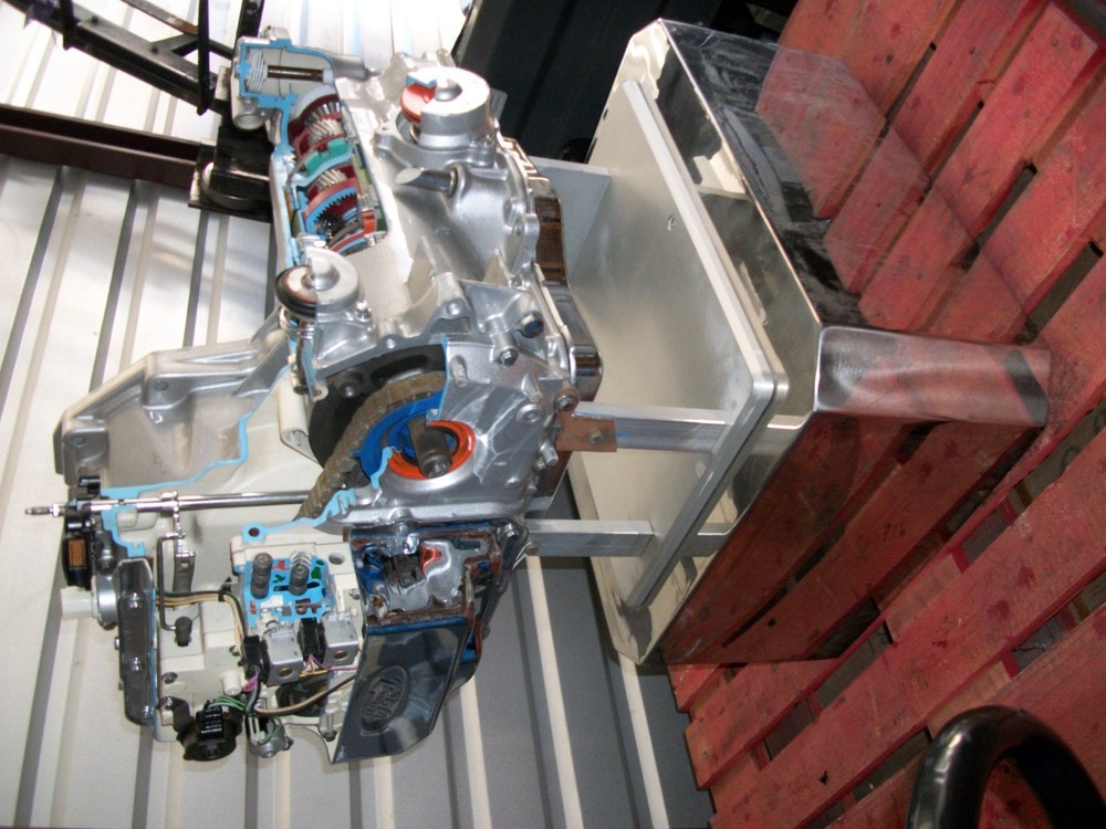 NICE FORD AX4S AUTOMATIC TRANSAXLE CUTAWAY DISPLAY INSTRUCTIONAL TRAINING MODEL