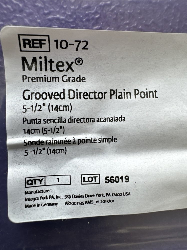 Miltex 10-72 Grooved Director Plain Point