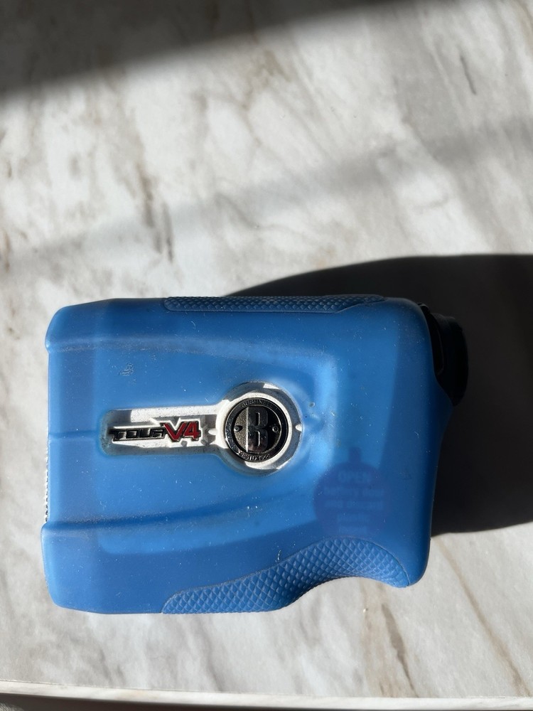 Bushnell Tour V4 Rangefinder