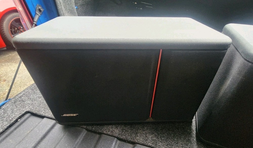 Bose 301 Continental Direct Reflecting Speakers