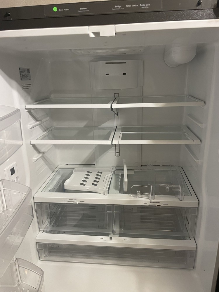 Ge Refrigerator Never Used