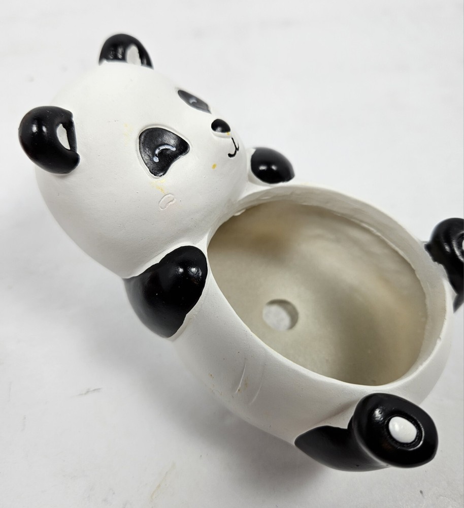 Roogo Happy Panda Succulent Planter