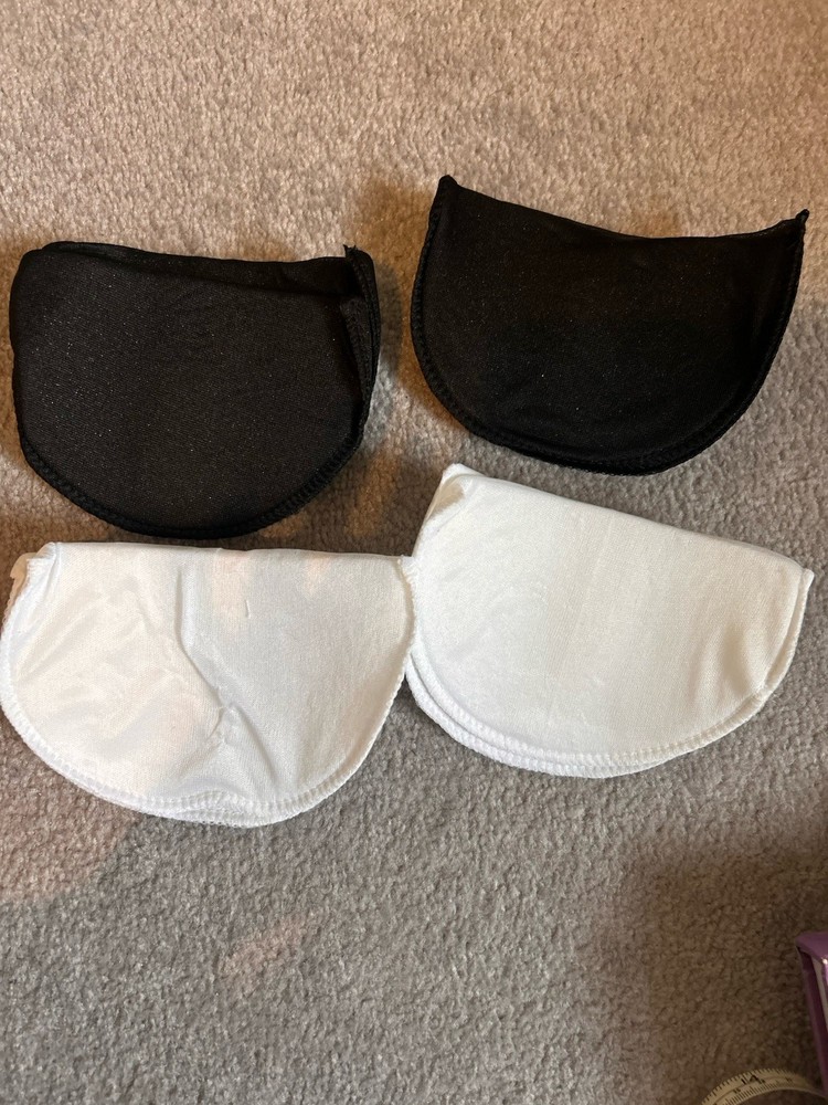 WOMENS BRA INSERTS PADDING BLACK & WHITE SET REMOVABLE CUPS / INSERTS