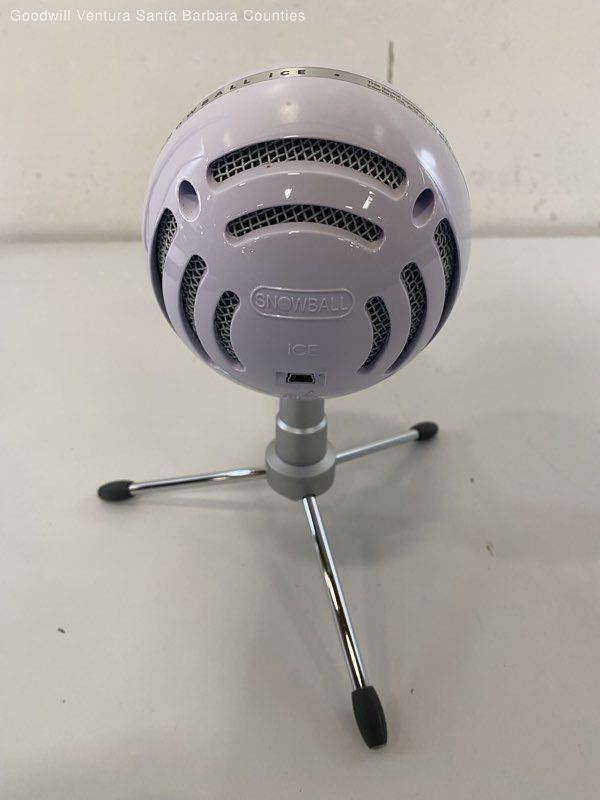 Blue Yeti Snowball Ice USB Condenser Microphone - Tested