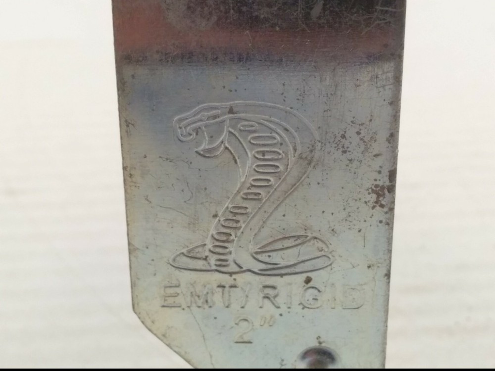 THOMAS & BETTS CPC200 COBRA CLAMP, EMT/RIGID 2"