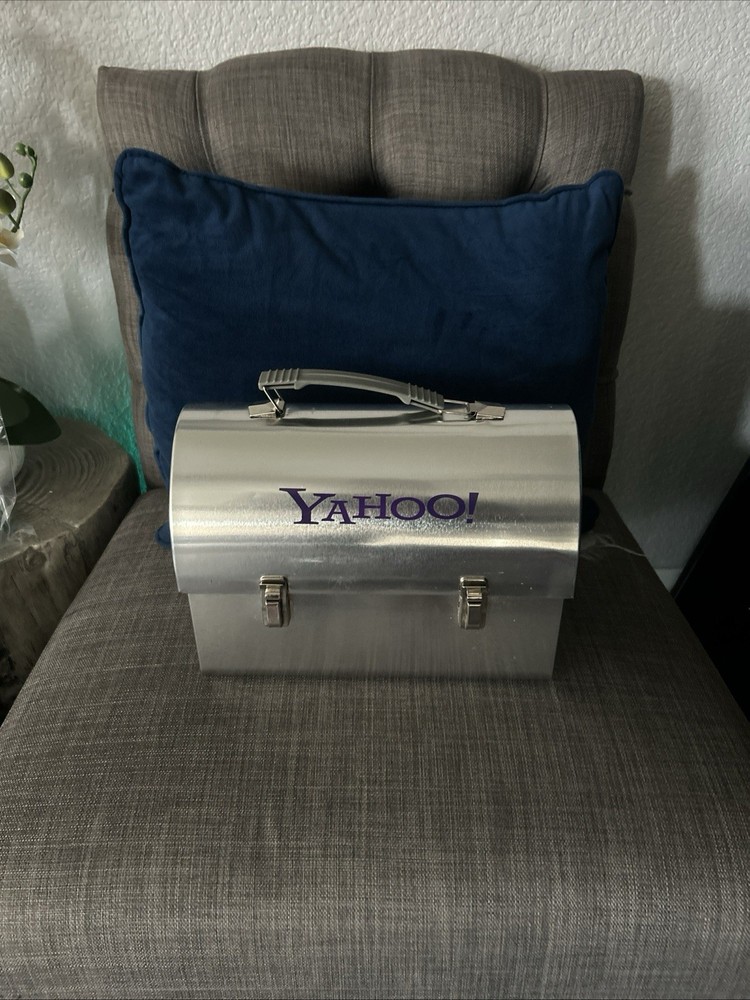 Yahoo Metal Lunchbox Y2K Era