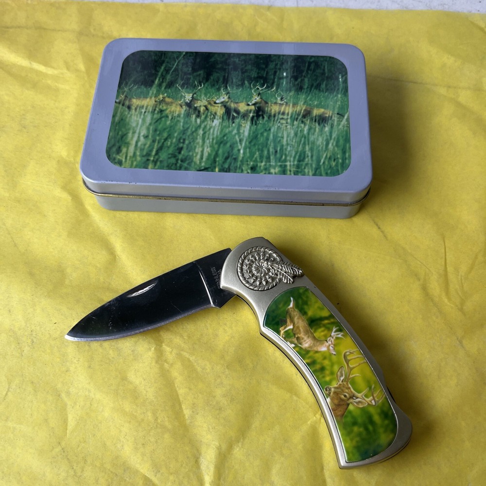 FOLDING POCKETKNIFE LOCKBACK (DEER THEME) in gift tin case (38a)